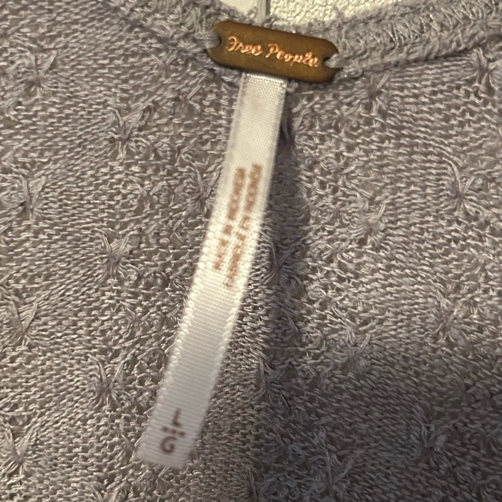 Free People | Textured Gray Long Sleeve Top | Size Large - Picture 2 of 5